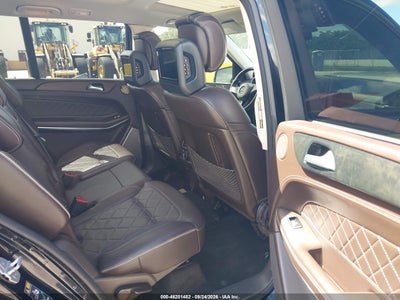 MERCEDES-BENZ GLS 550