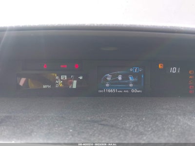 TOYOTA PRIUS V