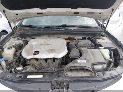 HYUNDAI SONATA HYBRID
