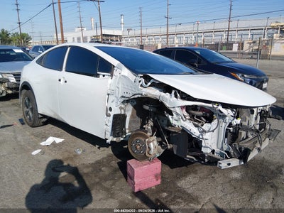 2023 Toyota Prius LE