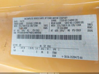 2022 FORD SUPER DUTY F-450 DRW 8
