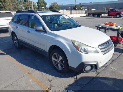 2014 SUBARU OUTBACK