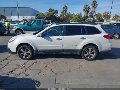 2014 SUBARU OUTBACK 15