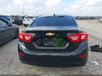 2018 CHEVROLET CRUZE 17