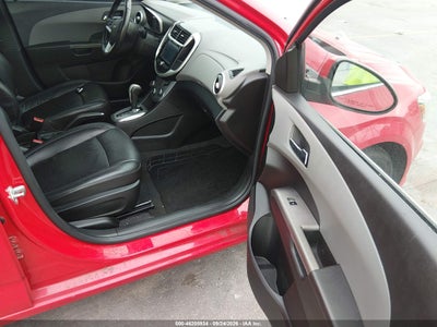 2017 CHEVROLET SONIC 5