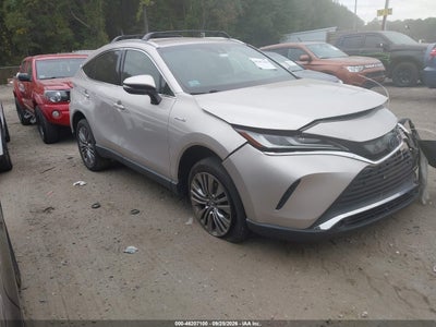 2021 Toyota Venza XLE