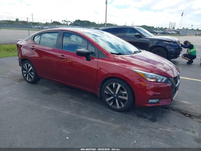 2021 Nissan Versa SR Xtronic CVT