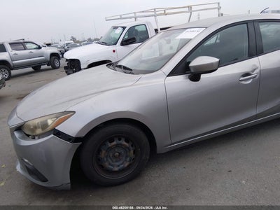 2015 MAZDA MAZDA3 6