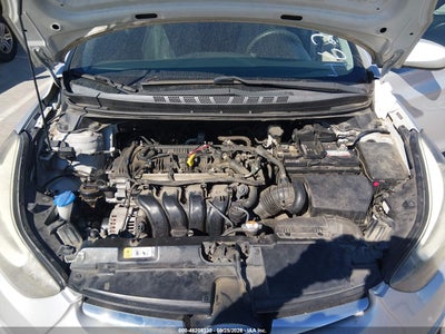 2016 HYUNDAI ELANTRA 10