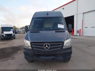 MERCEDES-BENZ SPRINTER 2500