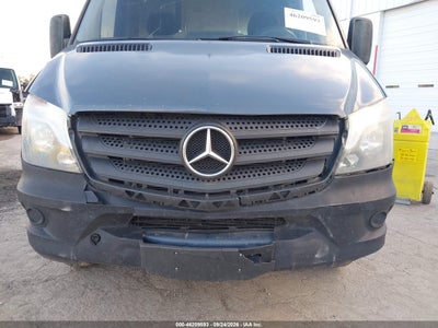 MERCEDES-BENZ SPRINTER 2500
