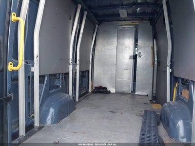 MERCEDES-BENZ SPRINTER 2500