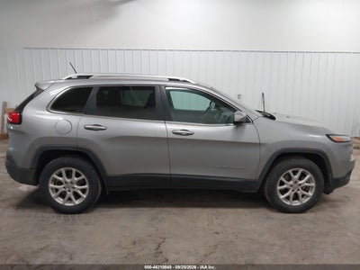 2018 JEEP CHEROKEE 13