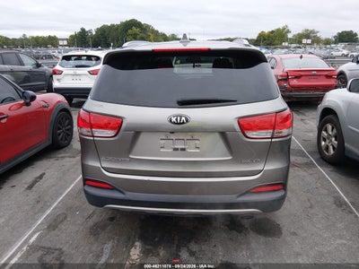 2016 KIA SORENTO 16