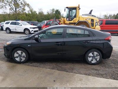 2018 HYUNDAI IONIQ HYBRID 19