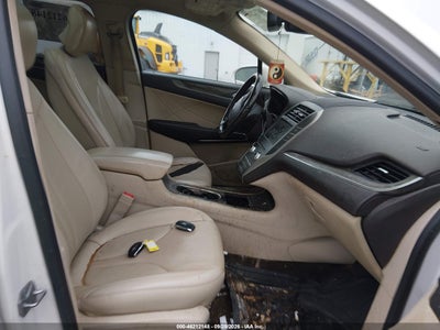 2017 LINCOLN MKC 5