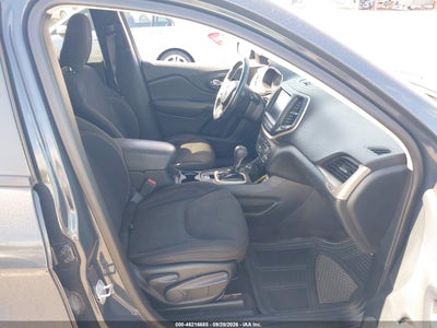 2016 JEEP CHEROKEE 5