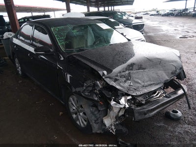 1VWAT7A32FC057544 VOLKSWAGEN PASSAT Photo 1