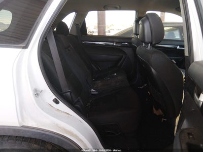 2015 KIA SORENTO 8