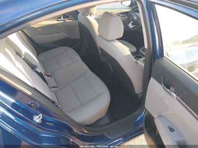 2020 HYUNDAI ELANTRA 8