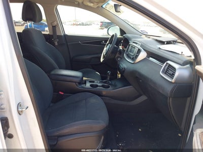 2017 KIA SORENTO 5