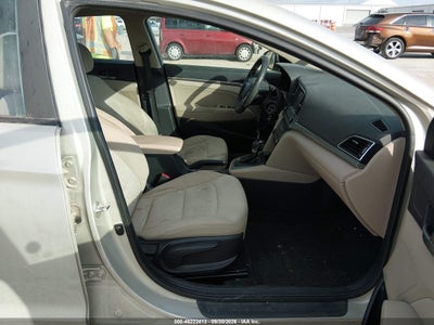 2018 HYUNDAI ELANTRA 5