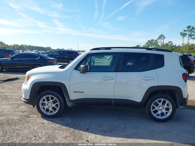 2022 JEEP RENEGADE 14