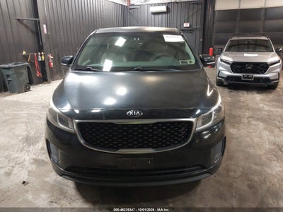 2018 KIA SEDONA 18