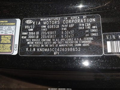 2018 KIA SEDONA 9