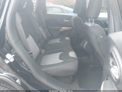 2018 JEEP CHEROKEE 8