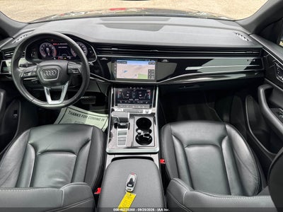 2020 AUDI Q8 6