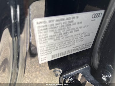 2020 AUDI Q8 9