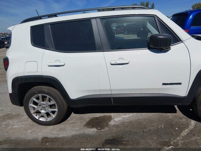 2022 JEEP RENEGADE 13