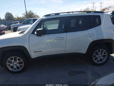2022 JEEP RENEGADE 14