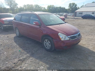 2012 KIA SEDONA LX