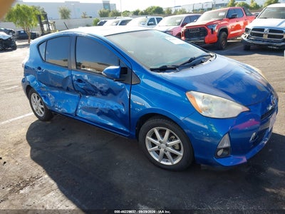 2013 TOYOTA PRIUS C FOUR