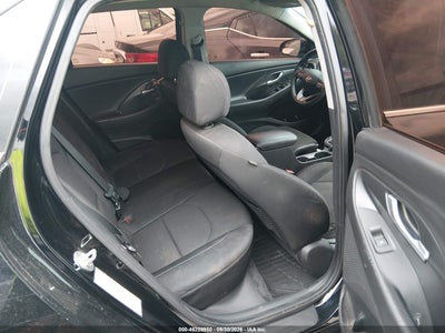 2018 HYUNDAI ELANTRA GT 8