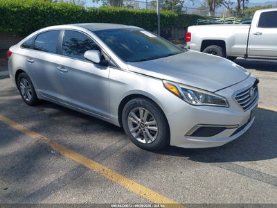 5NPE24AF6GH398662 HYUNDAI SONATA Photo 1