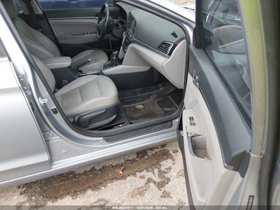 2017 HYUNDAI ELANTRA 5