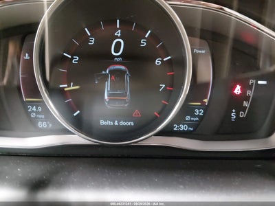 2015 VOLVO XC60 7