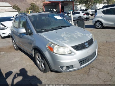2012 Suzuki SX4 Premium/Tech Valu PKG (nav)