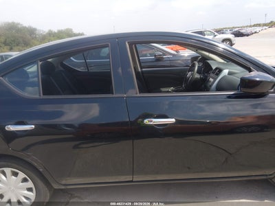 2015 NISSAN VERSA 13