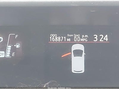 2015 TOYOTA PRIUS C 16