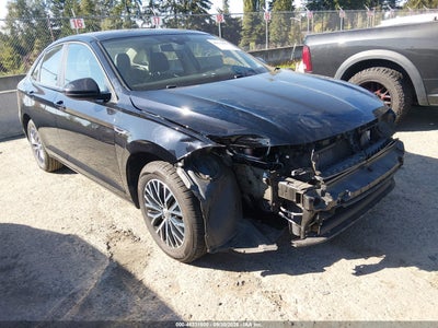3VWE57BUXKM250553 VOLKSWAGEN JETTA Photo 1