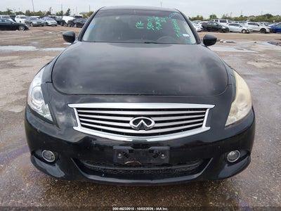 2015 INFINITI Q40 6
