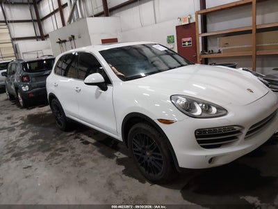 2014 Porsche Cayenne Platinum Edition