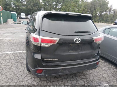 2015 TOYOTA HIGHLANDER 16