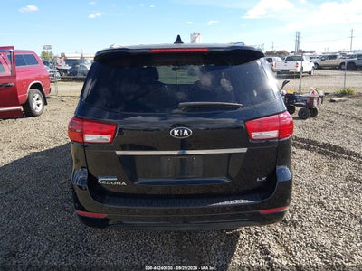 2017 KIA SEDONA 16