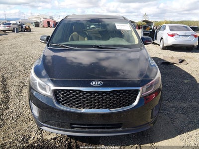 2017 KIA SEDONA 6
