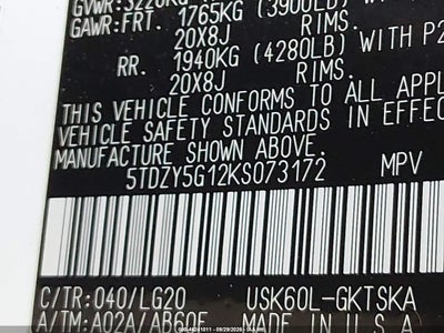 2019 TOYOTA SEQUOIA 9